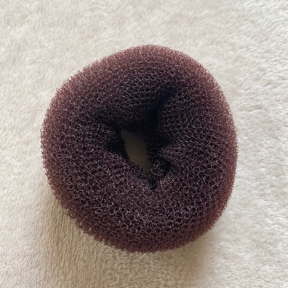 Large Ballerina Bun Shaper Dark Brown - Picture 1 of 4